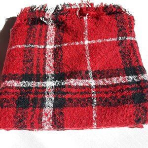 Plaid scarf with fringe Buffalo Check NWOT